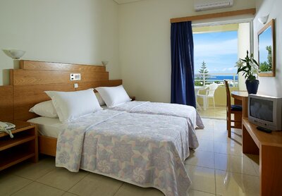 Hotel Elefteria-izba-letecký zájazd CK Turancar-Kréta-Agia Marina