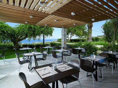 Hotel Elefteria - reštaurácia - letecký zájazd CK Turancar - Kréta, Agia Marina