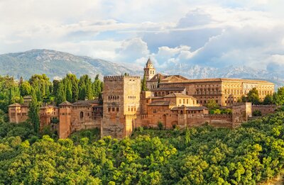 CK Turancar, Letecký poznávací zájazd, Španielsko, Cesta španielskym kráľovstvom, Granada