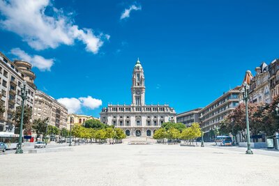 CK Turancar, Letecký poznávací zájazd, Portugalsko, Porto, námestie Aliados