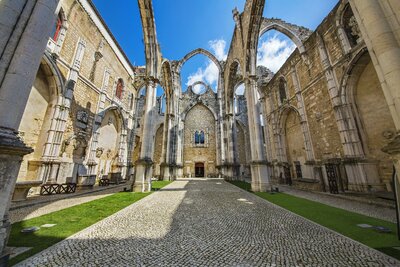 CK Turancar, Letecký poznávací zájazd, Portugalsko, Porto, Igreja do Carmo