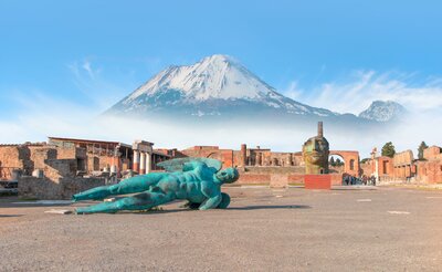 CK Turancar, Letecký poznávací zájazd, Kampánia, sopka Vezuv a Pompeje