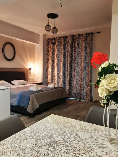 Romanias apartments-letecký zájazd CK Turancar-Kréta-Georgioupolis 