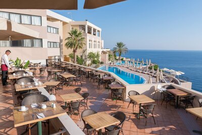 Hotel Athina Palace-letecký zájazd CK Turancar-Kréta-Mades