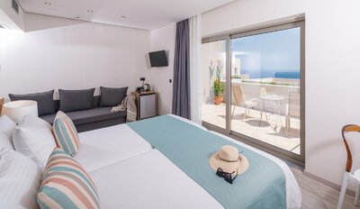 Hotel Athina Palace-letecký zájazd CK Turancar-Kréta-Mades