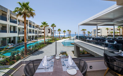 Hotel Amira Luxory Resort -letecký zájazd CK Turancar-Kréta-Adelianos Kampos