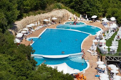 Hotel Paradise Beach - bazén, Bulharsko - Sveti Vlas letecký a autokarový zájazd s CK Turancar 