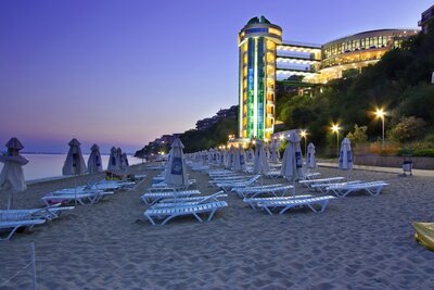 Hotel Paradise Beach - pláž, Bulharsko - Sveti Vlas letecký a autokarový zájazd s CK Turancar 