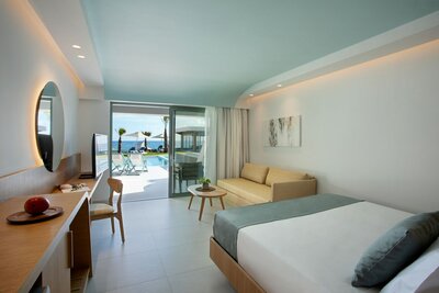 Hotel Arina Beach- letecký záber -letecký zájazd CK Turancar-Kréta-Agia Marina