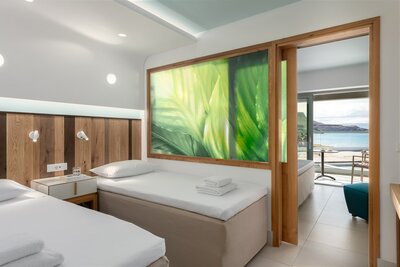 Hotel Arina Beach- letecký záber -letecký zájazd CK Turancar-Kréta-Agia Marina