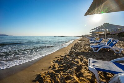 Hotel Arina Beach - pláž - letecký zájazd CK Turancar-Kréta, Agia Marina