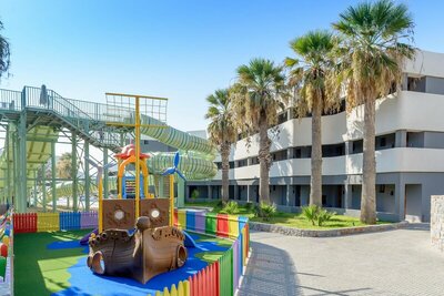 Hotel Arina Beach- letecký záber -letecký zájazd CK Turancar-Kréta-Agia Marina