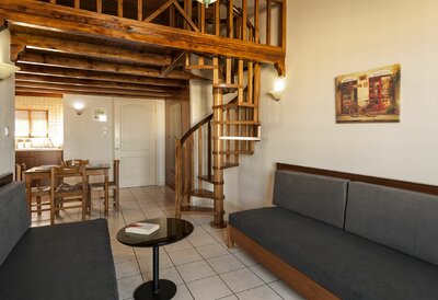 Elina hotel Apartments-hotel-letecký zájazd CK Turancar-Kréta-Rethymno