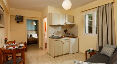 Hotel Dimitra- letecký záber -letecký zájazd CK Turancar-Kréta-Kokkini Hani