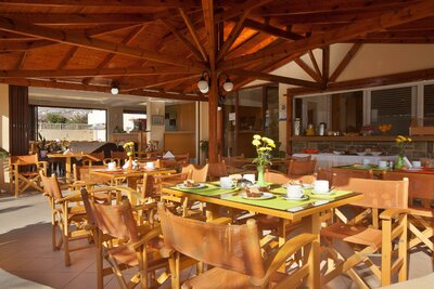 Hotel Dimitra- letecký záber -letecký zájazd CK Turancar-Kréta-Kokkini Hani