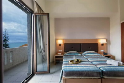 Hotel Dimitra- letecký záber -letecký zájazd CK Turancar-Kréta-Kokkini Hani