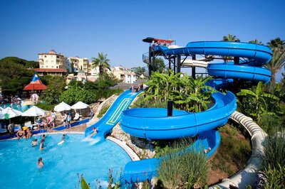Limak Arcadia Resort - bazen - letecký zájazd CK Turancar - Turecko, Belek 