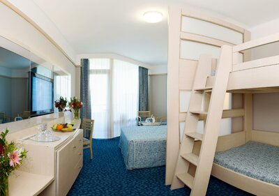 Von Resort Elite - rodinná izba s poschodovou posteľou - letecký zájazd CK Turancar - Turecko, Colakli