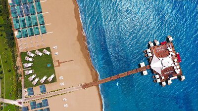 Von Resort Elite - plážové mólo - letecký zájazd CK Turancar - Turecko, Colakli