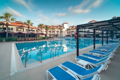 Orfeus Park Hotel - bazén - letecký zájazd CK Turancar - Turecko, Colakli