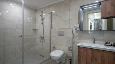 Aria Resort & Spa - kúpeľňa - letecký zájazd CK Turancar - Turecko, Konakli