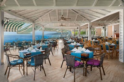 Aska Just in Beach - reštaurácia - letecký zájazd CK Turancar - Turecko, Avsallar