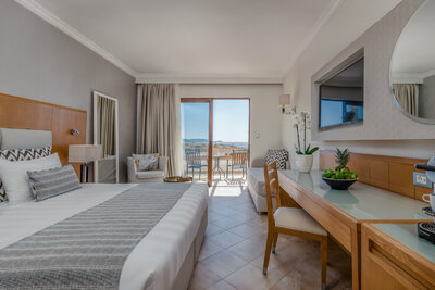 Hotel Lindos Imperial Resort and Spa - izba superior s výhľadom na more - letecký zájazd CK Turancar (Rodos, Kiotari)