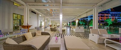 Diamond Premium Hotel & Spa - terasa - letecký zájazd CK Turancar - Turecko, Titreyengöl 