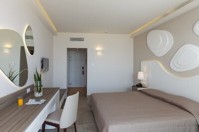 Hotel Rodos Princess - izba s výhľadom na more - letecký zájazd CK Turancar (Rodos, Kiotari)
