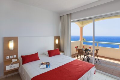 Hotel Rodos Princess - rodinná izba s výhľadom na more - letecký zájazd CK Turancar (Rodos, Kiotari)