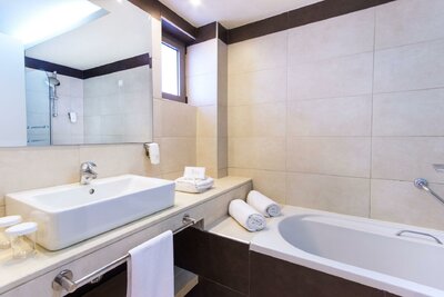 Hotel Alea - Skala Prinos - Thasos - letecký zájazd CK TURANCAR - kúpeľňa