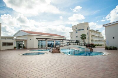 Cynthiana Beach Hotel - hotel - letecký zájazd CK Turancar - Cyprus, Paphos
