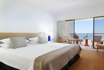 Coral Beach Hotel Resort - izba - letecký zájazd CK Turancar - Cyprus, Coral Bay
