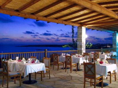 Coral Beach Hotel Resort - reštaurácia - letecký zájazd CK Turancar - Cyprus, Coral Bay