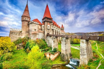 CK Turancar, autobusový poznávací zájazd, Rumunsko - Sedmohradsko a Transylvánia, Hunedoara, hrad Mateja Korvína