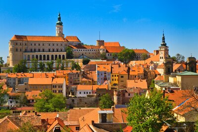 CK Turancar, autobusový poznávací zájazd, Morava, Mikulov - panoráma mesta