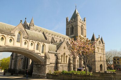 Letecký poznávací zájazd Dublin a Južné Írsko Dublin Christ church cathedral