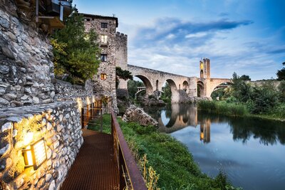 CK Turancar, Letecké poznávacie zájazdy, Španielsko, Katalánsko, Besalú