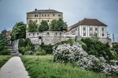 CK Turancar, autobusový poznávací zájazd, Maďarsko - krajina kúpeľov a vína, Vesprém, hrad