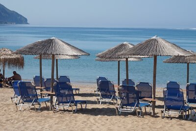 Hotel Alkyon - pláž - letecký zájazd CK Turancar - Korfu, Agios Georgios