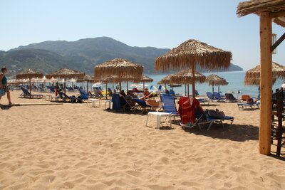 Hotel Alkyon - pláž - letecký zájazd CK Turancar - Korfu, Agios Georgios