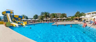 Hotel Messonghi Beach - bazén - letecký zájazd CK Turancar - Korfu, Messonghi
