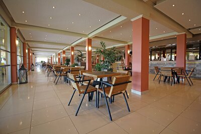 Hotel Messonghi Beach - letecký zájazd CK Turancar - Korfu, Messonghi