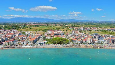 Paralia-Olympic beach-panoráma- autobusová doprava CK Turan (Olympic Beach, Olympská riivéra)