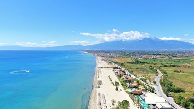 Paralia-Olympic beach-panoráma- autobusová doprava CK Turan (Olympic Beach, Olympská riivéra)