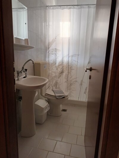 Apartmány Stella - kúpeľňa - autobusová doprava CK Turan(Olympic Beach, Olympská riviéra)