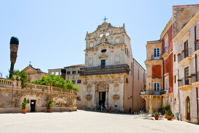 Poznávací zájazd s kombinovanou dopravou Taliansko Sicília Siracusa