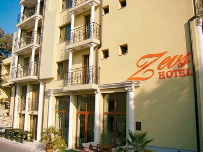 Hotel Zeus - hotel - individuálna a autokarová doprava - Bulhrasko- Pomorie