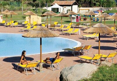 Hotel Grand Cala Luas - letecký zájazd CK Turancar - Taliansko, Sardínia, bazén