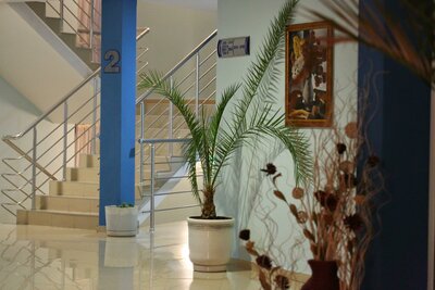 Hotel Queen Nelly - letecký a autobusový zájazd CK Turancar - Bulharsko , Primorsko